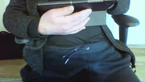 mik online show from March 2025 09:16:01 AM