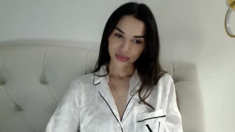 Mika online show from March 2026 07:39:02 PM