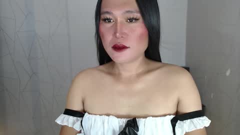 Hi im Avah online show from March 2026 05:01:02 AM