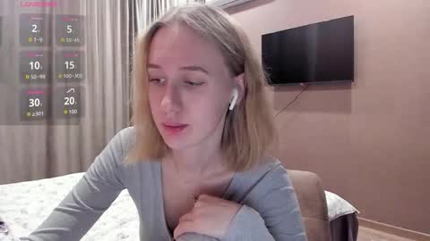 Mika online show from October 2025 11:17:01 PM