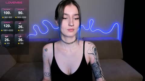 Mika online show from November 2025 02:38:02 PM