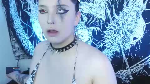 Mika online show from March 2026 10:38:02 PM