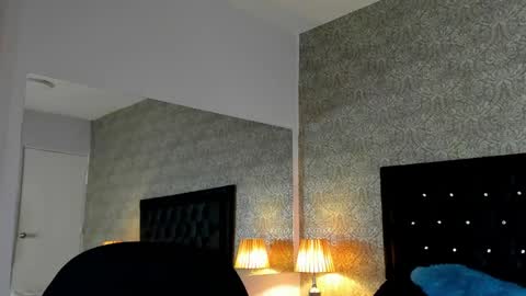 Snapshot of mike2_wills chatting on January 2025 03:38:02 AM Mike2 wills online show from January 2025 03:38:02 AM