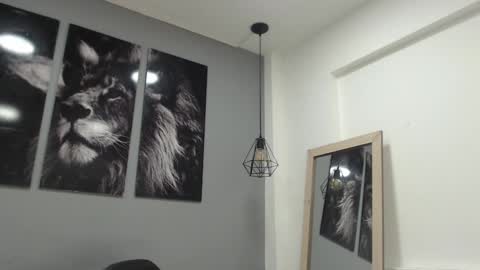 Snapshot of mike2_wills chatting on January 2025 10:03:01 PM Mike2 wills online show from January 2025 10:03:01 PM