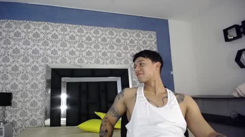 Snapshot of mike2_wills chatting on February 2025 04:56:02 AM Mike2 wills online show from February 2025 04:56:02 AM