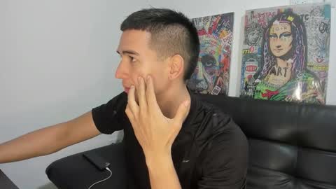 Snapshot of mike3xxx chatting on September 2025 01:51:02 AM mike3xxx online show from September 2025 01:51:02 AM