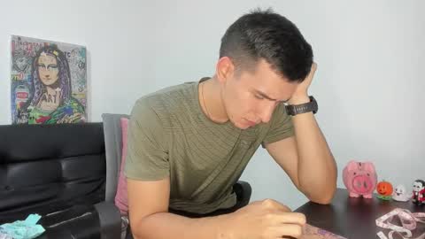 Snapshot of mike3xxx chatting on November 2025 03:07:01 AM mike3xxx online show from November 2025 03:07:01 AM