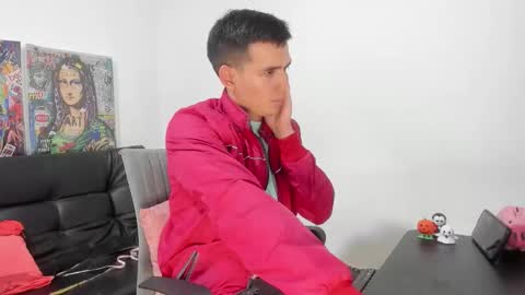 Snapshot of mike3xxx chatting on December 2025 11:54:01 PM mike3xxx online show from December 2025 11:54:01 PM