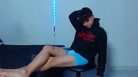 Snapshot of mike777jr chatting on October 2025 02:16:02 PM Mike IMDEPENDIENT MODEL online show from October 2025 02:16:02 PM