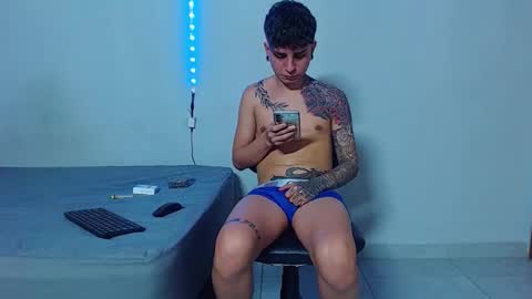 Snapshot of mike777jr chatting on November 2025 02:02:01 AM Mike IMDEPENDIENT MODEL online show from November 2025 02:02:01 AM