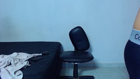 Mike IMDEPENDIENT MODEL online show from March 2026 01:39:01 PM