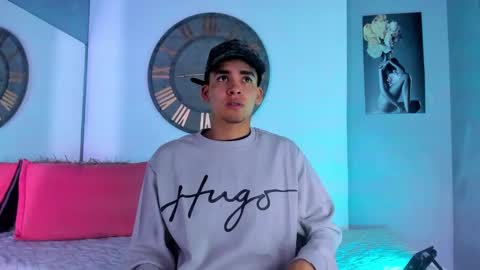 Mike 0233 online show from December 2024 03:37:01 AM