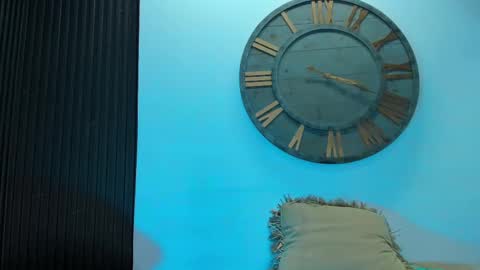 Mike 0233 online show from February 2025 07:38:02 AM