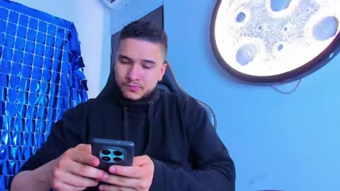 Mike  online show from April 2026 11:49:01 AM