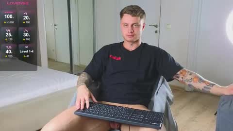 Snapshot of mike___magic chatting on November 2025 05:43:01 AM Mike Magic online show from November 2025 05:43:01 AM