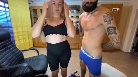 Snapshot of mike_and_anna_ chatting on September 2025 09:55:02 AM Mike and anna online show from September 2025 09:55:02 AM