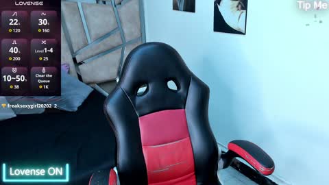 Snapshot of mike_belle chatting on January 2025 01:19:01 AM Mike Belle online show from January 2025 01:19:01 AM