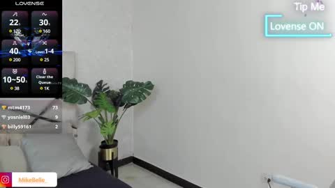 Snapshot of mike_belle chatting on March 2025 01:11:01 AM Mike Belle online show from March 2025 01:11:01 AM