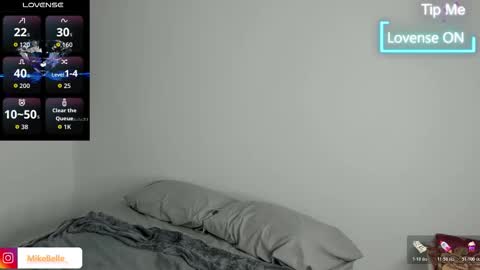 Snapshot of mike_belle chatting on November 2025 12:09:01 AM Mike Belle online show from November 2025 12:09:01 AM