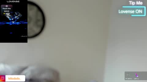 Snapshot of mike_belle chatting on November 2025 03:23:01 PM Mike Belle online show from November 2025 03:23:01 PM