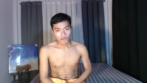 Snapshot of mike_cummer chatting on November 2025 12:27:02 PM Chan Chan online show from November 2025 12:27:02 PM