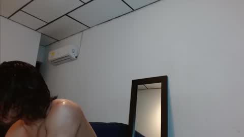 mike_d1030 online show from December 2024 02:12:01 AM