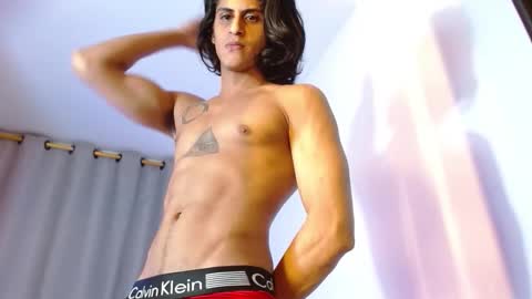 mike_d1030 online show from December 2025 01:21:02 AM