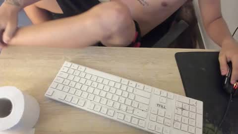 Snapshot of mike_master9 chatting on October 2025 05:04:02 AM mike_master9 online show from October 2025 05:04:02 AM