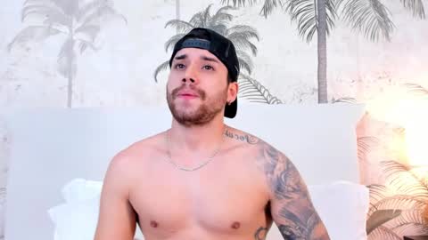 Snapshot of mike_montoya chatting on December 2025 09:27:01 AM Mike Montoya online show from December 2025 09:27:01 AM