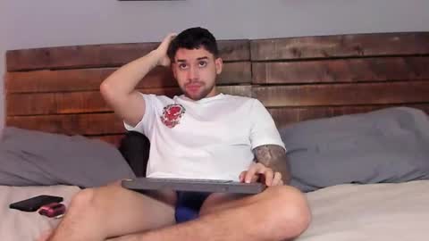 Mike Montoya online show from January 2026 04:16:01 AM