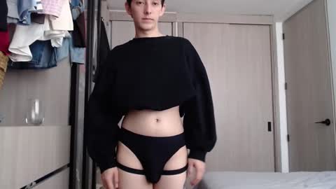 Mikebelf4 online show from March 2025 08:21:01 PM