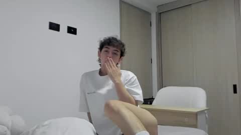 Mikebelf4 online show from September 2025 12:22:02 AM