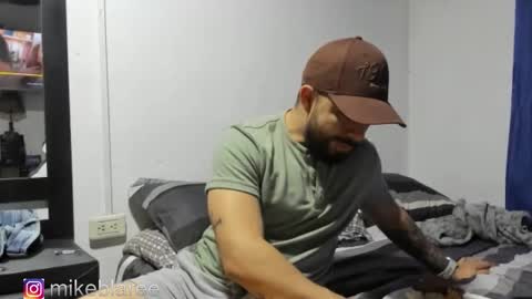 Snapshot of mikeblaree chatting on November 2025 04:30:01 PM mikeblaree online show from November 2025 04:30:01 PM