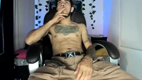 Snapshot of mikee_scooth chatting on September 2025 10:21:02 PM mikee_scooth online show from September 2025 10:21:02 PM