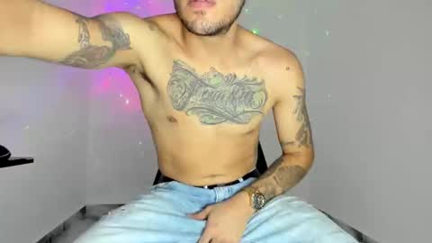 mikee_scooth online show from April 2026 01:08:01 AM