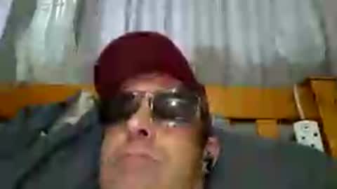 Snapshot of mikeundies chatting on June 2026 06:32:02 AM mikeundies online show from June 2026 06:32:02 AM