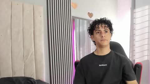 mikey_banji online show from November 2025 12:28:01 PM