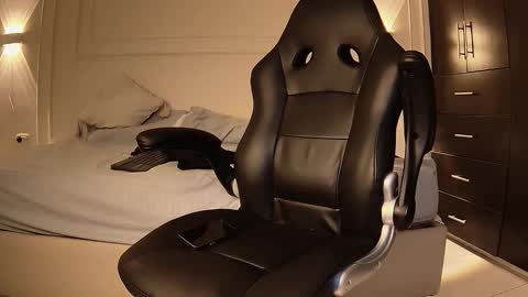 mikey_banji online show from December 2025 07:53:02 PM