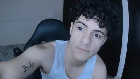 mikey_banji online show from December 2025 12:43:01 PM