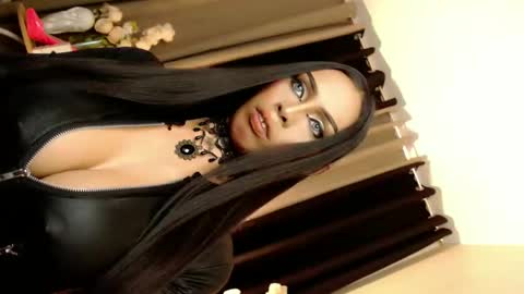 Mistress MikeyAlawi online show from February 2025 02:31:01 AM