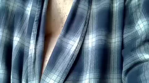 Snapshot of mikeybed chatting on February 2025 09:28:01 AM mikeybed online show from February 2025 09:28:01 AM