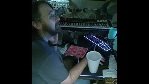 Mikey online show from December 2024 04:21:01 AM