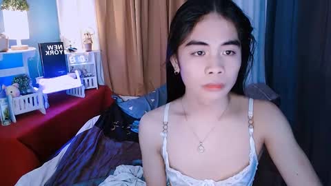 Snapshot of mikhaylaanderson chatting on December 2024 02:48:02 AM Mikhayla online show from December 2024 02:48:02 AM