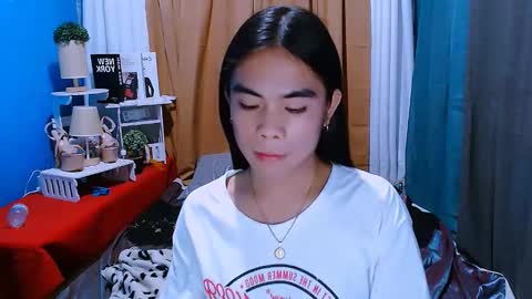 Snapshot of mikhaylaanderson chatting on January 2025 04:06:02 PM Mikhayla online show from January 2025 04:06:02 PM