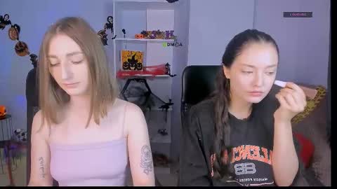 Miki online show from October 2025 05:59:01 AM