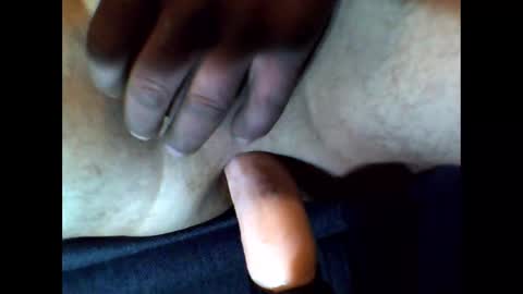 Snapshot of mikkkiz chatting on January 2025 01:03:02 PM Bescior online show from January 2025 01:03:02 PM