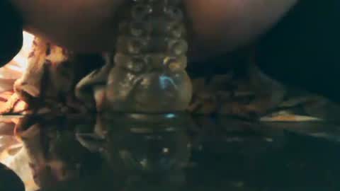 Snapshot of mikkkiz chatting on October 2025 02:15:01 PM Bescior online show from October 2025 02:15:01 PM