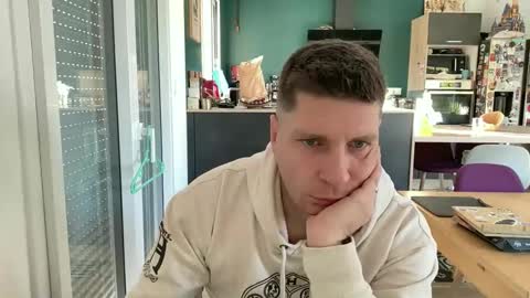 miklp8463 online show from February 2026 08:18:02 AM