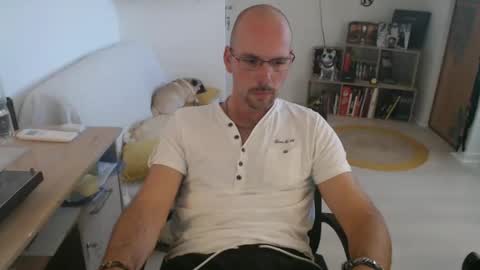 mikmik91 online show from September 2025 02:41:01 PM