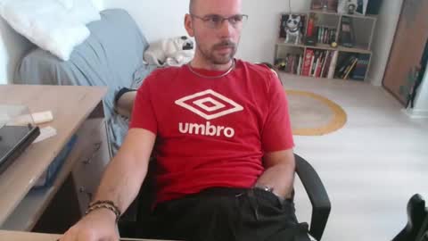 mikmik91 online show from October 2025 09:08:01 AM